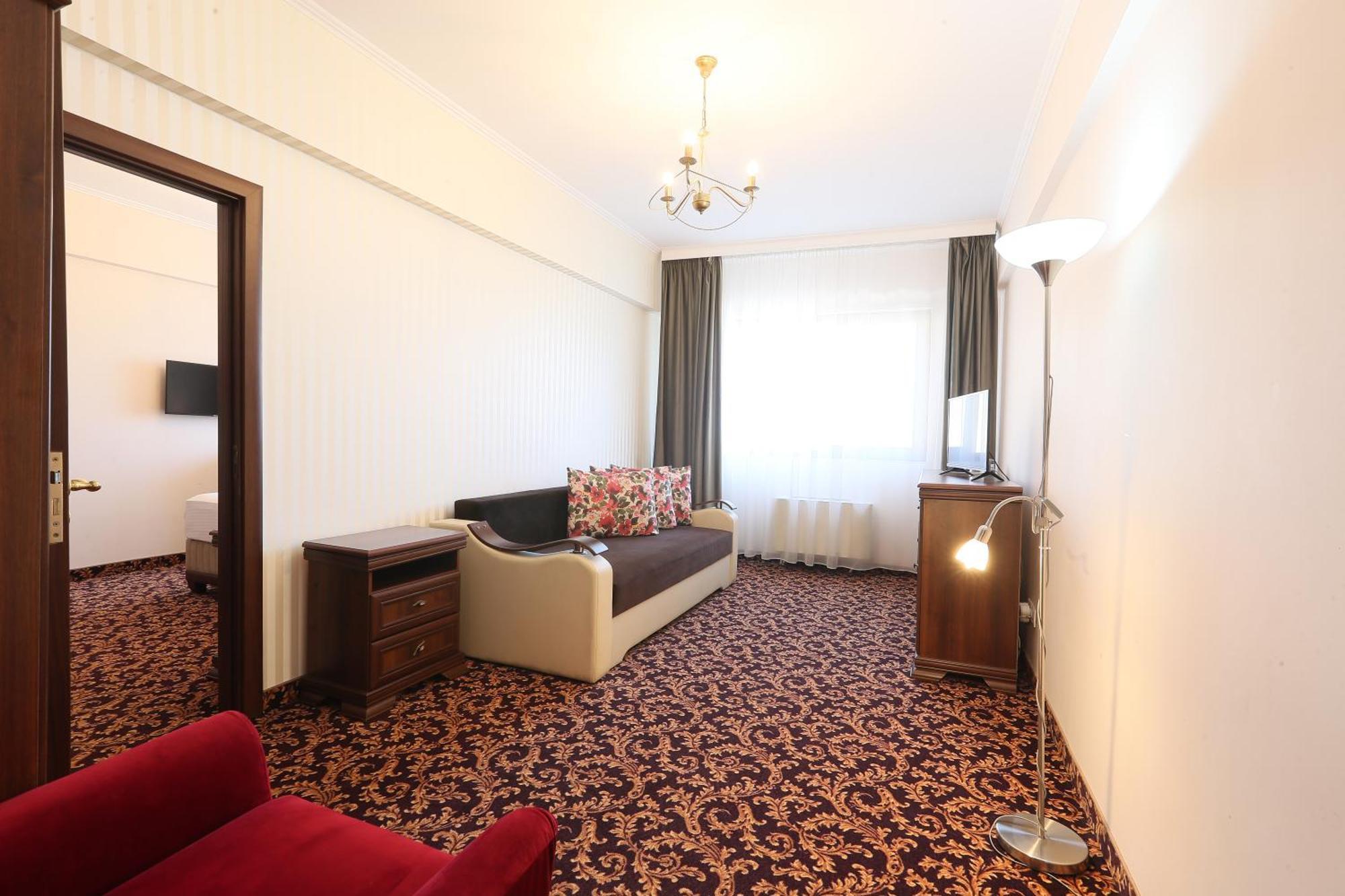 Hotel Impero Oradea Exterior foto